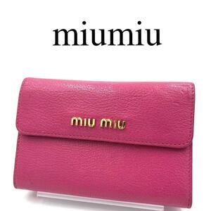miumiu ミュウミュウ 折り財布 ワンポイントロゴ L字ファスナー レザー