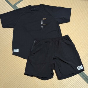 美品　DENHAMｘATHLETA - ATDH BELO SHORTS デンハム アスレタ ショーツ+ATDH SALVADOR SS TEE デンハム アスレタ Tシャツ上下セット