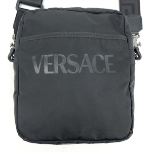 【中古】VERSACE シャドーロゴグレカ　ナイロンショルダーバック ブラック ▲プリント剥がれ有り ヴェルサーチ[240017574674]