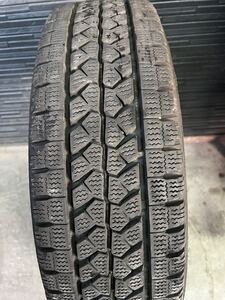 ●205/75R16 113/111 L LT ブリヂストン/W979スタッドレス 1本 22年バリ山