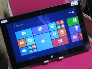 ジャンク　MicroSoft Windows RT Surface 1516　32GB タブレット 10型 wifi　黒　初期化済み 難　7-6811