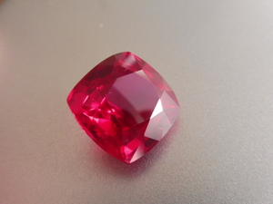 純粋なred★鑑別書付　お手本のピジョンブラッド　ルビー　約8.90ct　ルース　リングやペンダントに！ 