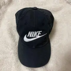 NIKE ナイキ　キャップ　帽子　CAP 刺繍　フリーサイズ　男女兼用　ブラック