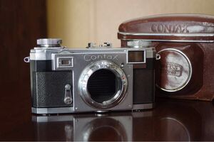 美品　コンタックス CONTAX IIA ボディ シャッターOK ブラックダイヤル　ZEISS IKON