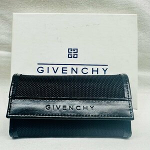 GIVENCHY ジバンシイ　６連　キーケース　ブラック 箱付き　全長約10ｃｍ