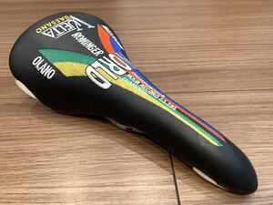 selle bassano セラ バッサーノ vuelta ブエルタ champion チャンピオンsaddle サドル ロミンゲル オラーノ ムセウ コルナゴ colnago