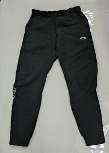 【未使用に近い】オークリー（OAKLEY）WARM　PANT（ウォームパンツ）（トレパン）メンズ　FOA405850　ブラック　USサイズ：S　程度良好