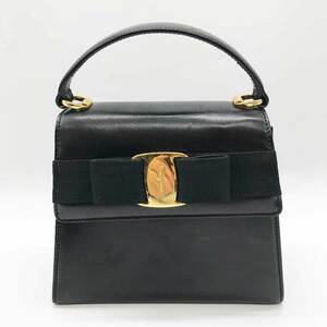 フェラガモ ハンドバッグ 2WAY ヴァラ ショルダーストラップ Ferragamo ブラック ABランク 中古 六甲道店