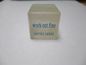 酒井法子　「work out fine」　販促用フォトスタンド・キューブ