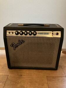 FENDER vibro champ 1978年製 ギターアンプ　銀パネ