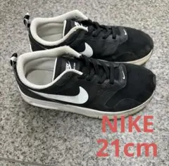 NIKE ナイキ　スニーカー　ブラック　21cm