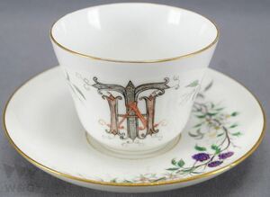 ハヴィランド リモージュ ハンドペイント ブラックベリー＆モノグラム コーヒーカップ＆ソーサー C. 1880