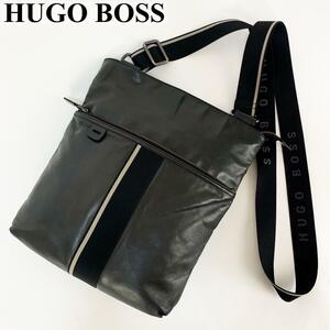 美品 HUGO BOSS ヒューゴボス ショルダーバッグ メッセンジャー サコッシュ ポシェット オールレザー 斜め掛け可能 カバン 鞄 メンズ
