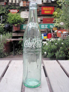 F0A★1970～ビンテージ　コカ・コーラ500ml　空き瓶/COCA-COLAコーク古い空き瓶/昭和レトロ/ヴィンテージ　コカコーラ