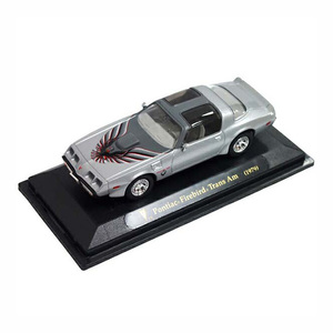 Road Signature 1/43 ミニカーコレクション Firebird Trans Am(ポンティアック ファイヤーバード トランザム) Silver