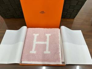 1円～新品 エルメス HERMES アヴァロン 白 ピンク ハンドタオル ハンカチ 箱付き