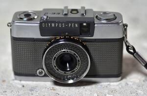 ＯＬＹＭＰＵＳ－ＰＥＮＥＥ２ハーフイルムカメラ　レトロ