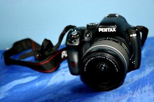 PENTAX/ペンタックス デジタル一眼レフカメラ ★K-50/smc PENTAX-DAL 1:3.5-5.6 18-55mm AL WR レンズ付き★ 在801Y