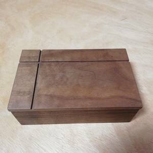 ウォールナット 無垢 アクセサリー ケース 16.5cm×10cm×5.3cm 小物入れ 道具箱 整理箱 レターケース 組木 