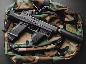 ガン パーツ サバゲー グロック ポストコンバージョンキットストック フラッシュマグ GLOCK 17/18シリーズに適用 強化ナイロン製 軽量 耐久