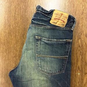 【FF376】Abercrombie&Fitch W32 L32 色落ち加工 ダメージ加工 オーバーダイ ジーンズ デニムパンツ ブランド古着 アバクロ 送料無料