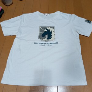 進撃の巨人　 Tシャツ