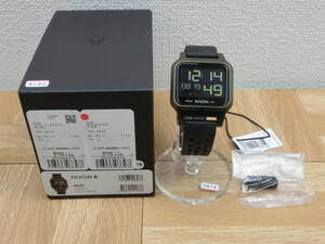 it/334140/2405/NIXON ニクソン Heat Watch 防水デジタル時計 A1320-1085-00