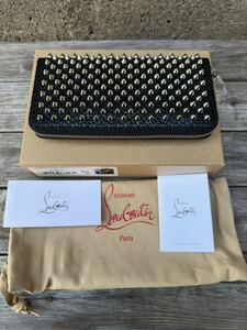 新品未使用 Christian Louboutin W PANETTONE WALLET NV CALF クリスチャン ルブタン ラウンドウォレット 財布 スタッズウォレット