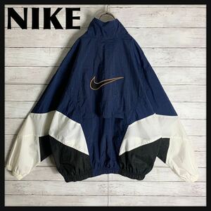 古着 90s ナイキ NIKE ナイロンジャケット 両面刺繍ロゴ