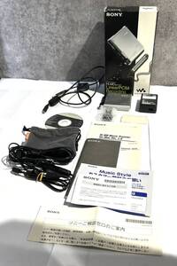 h018 ★１円～中古品/現状品【SONY Walkman】Hi MD Walkman MZ RH1 LinerPCM Recording シルバー 保存袋付き ウォークマン ソニー 