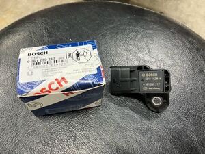 BOSCH ボッシュ　エアフロセンサー　0 261 230 217 ほぼ新品