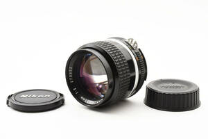 【良品】 ニコン Nikon 単焦点 Ai-S NIKKOR 85mm F2 マニュアルレンズ 動作確認済み #1662