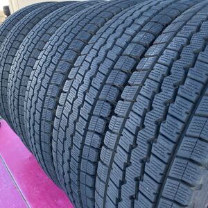 バリ山！ 205/80R17.5 120/118L LT　冬6本 2019年製　ダンロップ　DUNLOP WINTERMAXX LT03