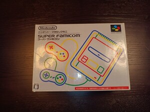 ニンテンドー　スーパーファミコン　クラシックミニ　本体美品　使用回数少ない