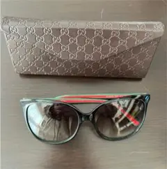 【美品】GUCCI（グッチ）サングラス【シェリーライン】ケース付 レディース