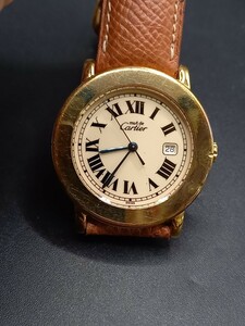 ★Cartier/カルティエ　マストロンド　メンズ腕時計　クォーツ　ローマン　1800.1 　925 電池切れ　ゴールドカラー　0520NA