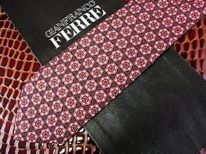 E1993Ｎ●美品●【ＦEＲＲＥ】ジャンフランコ フェレのネクタイ