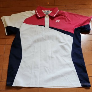 ヨネックス　YONEX　ポロシャツ　テニス　バドミントン　ユニフォーム　半袖　ウェア　サイズM～Lくらい　レディース　