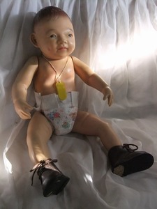 日本製　抱っこ　沐浴　男の子　かわいい　本当の赤ちゃんサイズ　人形　DOLL