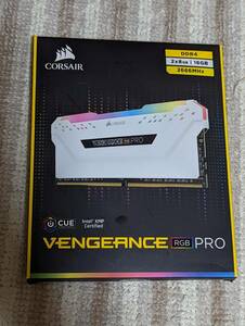 【CORSAIR】 コルセア メモリ 16GB(8GB x 2枚)　DDR4 2666　白