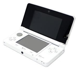 【中古】任天堂 ニンテンドー3DS アイスホワイト CTR-S-WAAA 訳あり [管理:1350012062]