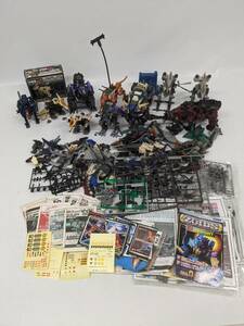 【ジャンク】トミー ゾイド プラモデル 組立済 まとめ 大量 セット / ZOIDS TOMY レッドホーン ストームソーダー スナイプマスター 説明書