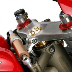 SALE!フェイズ[M6E1G] UP ステムナット【GD】 DUCATI 998/916/748