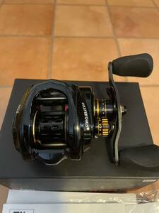 アブガルシア　Abu Garcia Revo ELITE8 IVCB①