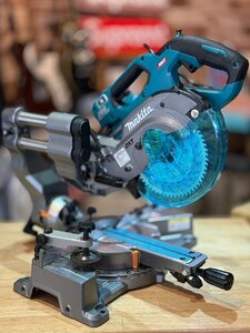 ★動作OK! 超美品! 超良品! makita マキタ LS001GZ 165mm 充電式 スライドマルノコ 40Vmax 本体のみ 丸のこ ブレーキ効きます!