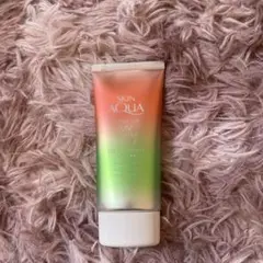 SKIN AQUA ワンアップUVエッセンス SPF50+ PA++++ 日本製