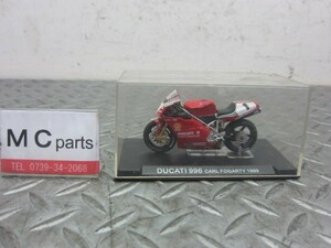 【即決】DUCATI 996 プラモデル完成品　CARL FOGARTY 1999