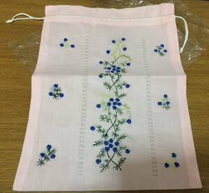 新品 巾着 ポーチ 刺繍 ピンク 花 ラベンダー プチギフト 小物入れ 旅行 手刺繍 上品 お嬢様 モテ 女子力