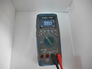 agilent U1253A　マルチメータ　テスタ　50000カウント　　真の実効値　動作確認済 