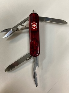 送料無料（超絶レア品）ビクトリノックス　VICTORINOX　三菱自動車　0．6365　マネージャーライト　LEDライト＆ボールペン付き